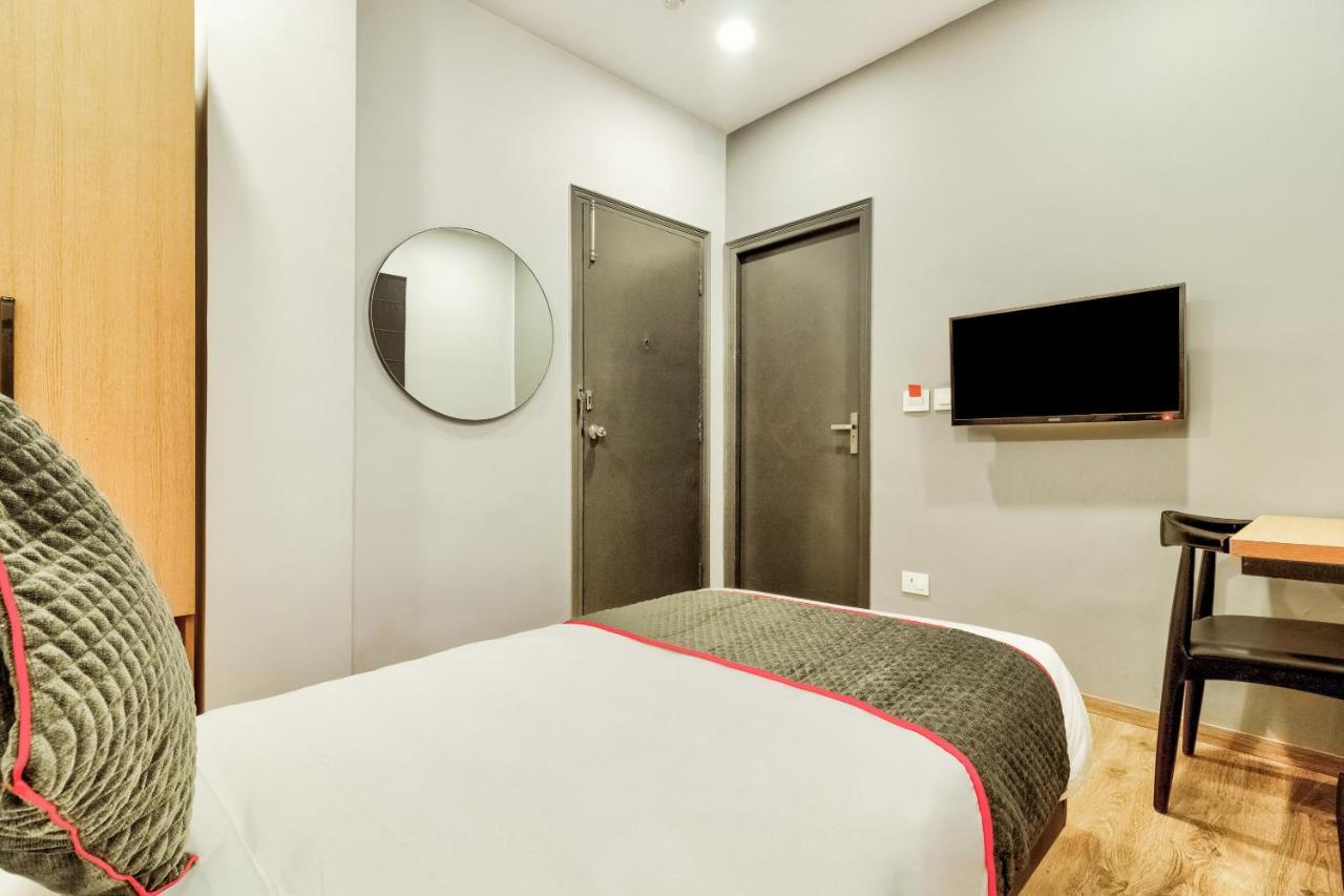 Oyo 78245 Collection O Hotel Crown Inn Navi Mumbai Zewnętrze zdjęcie