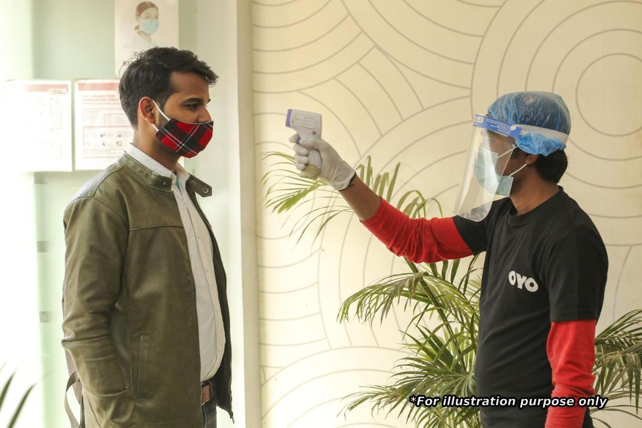 Oyo 78245 Collection O Hotel Crown Inn Navi Mumbai Zewnętrze zdjęcie
