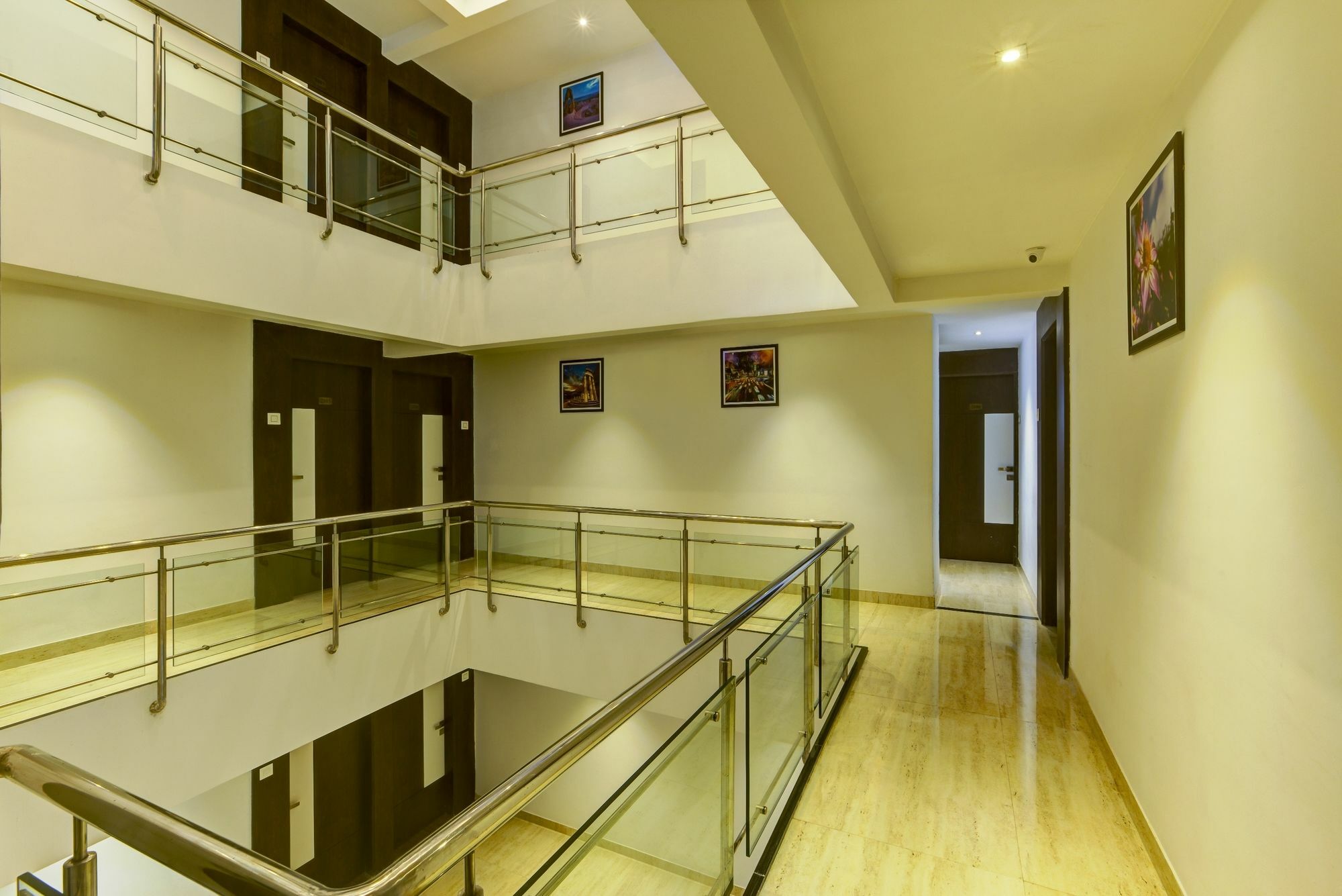 Oyo 78245 Collection O Hotel Crown Inn Navi Mumbai Zewnętrze zdjęcie