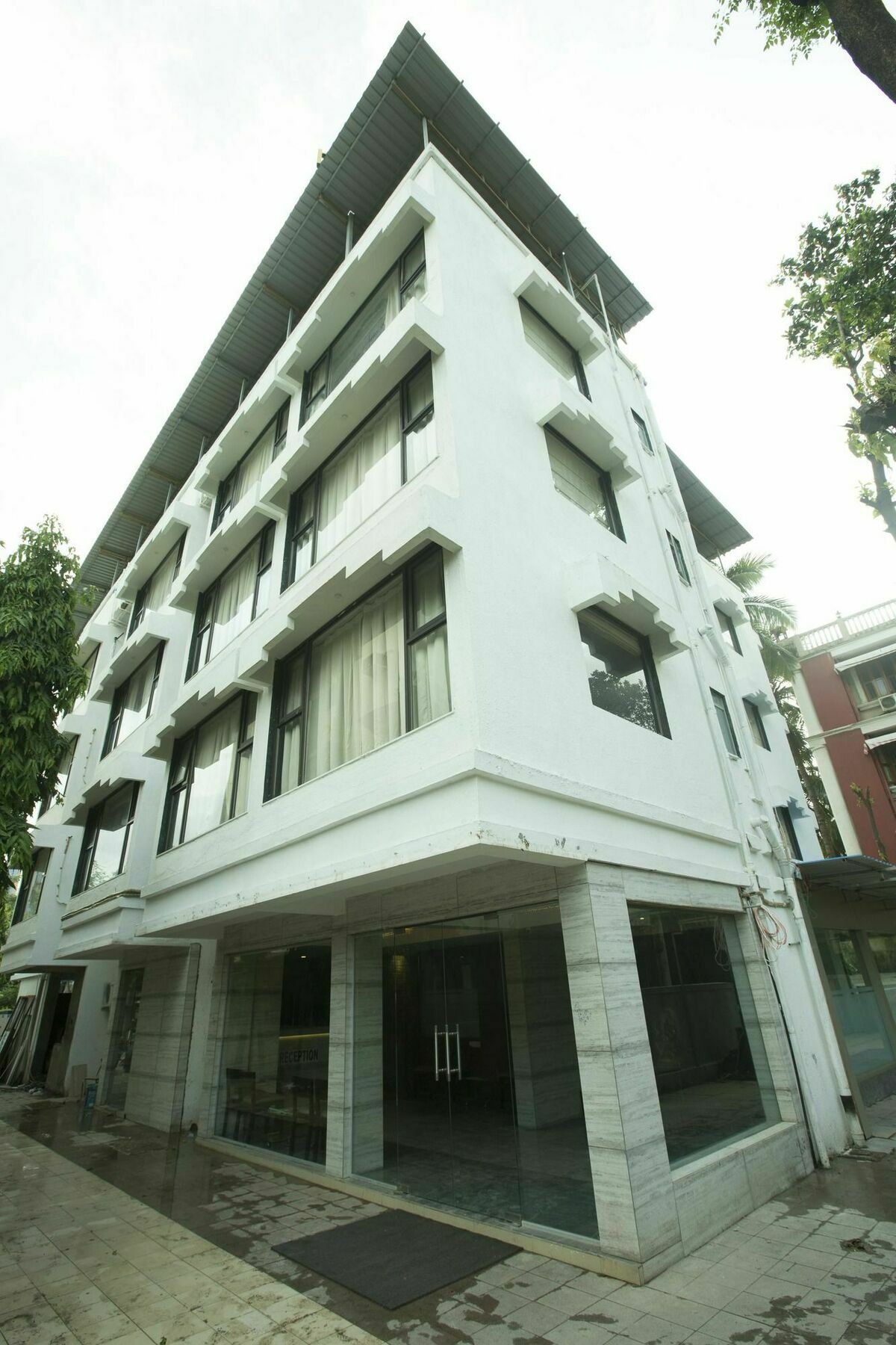 Oyo 78245 Collection O Hotel Crown Inn Navi Mumbai Zewnętrze zdjęcie