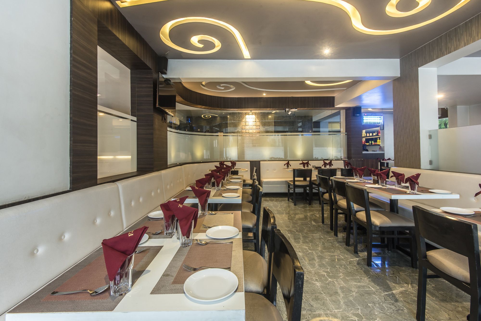 Oyo 78245 Collection O Hotel Crown Inn Navi Mumbai Zewnętrze zdjęcie