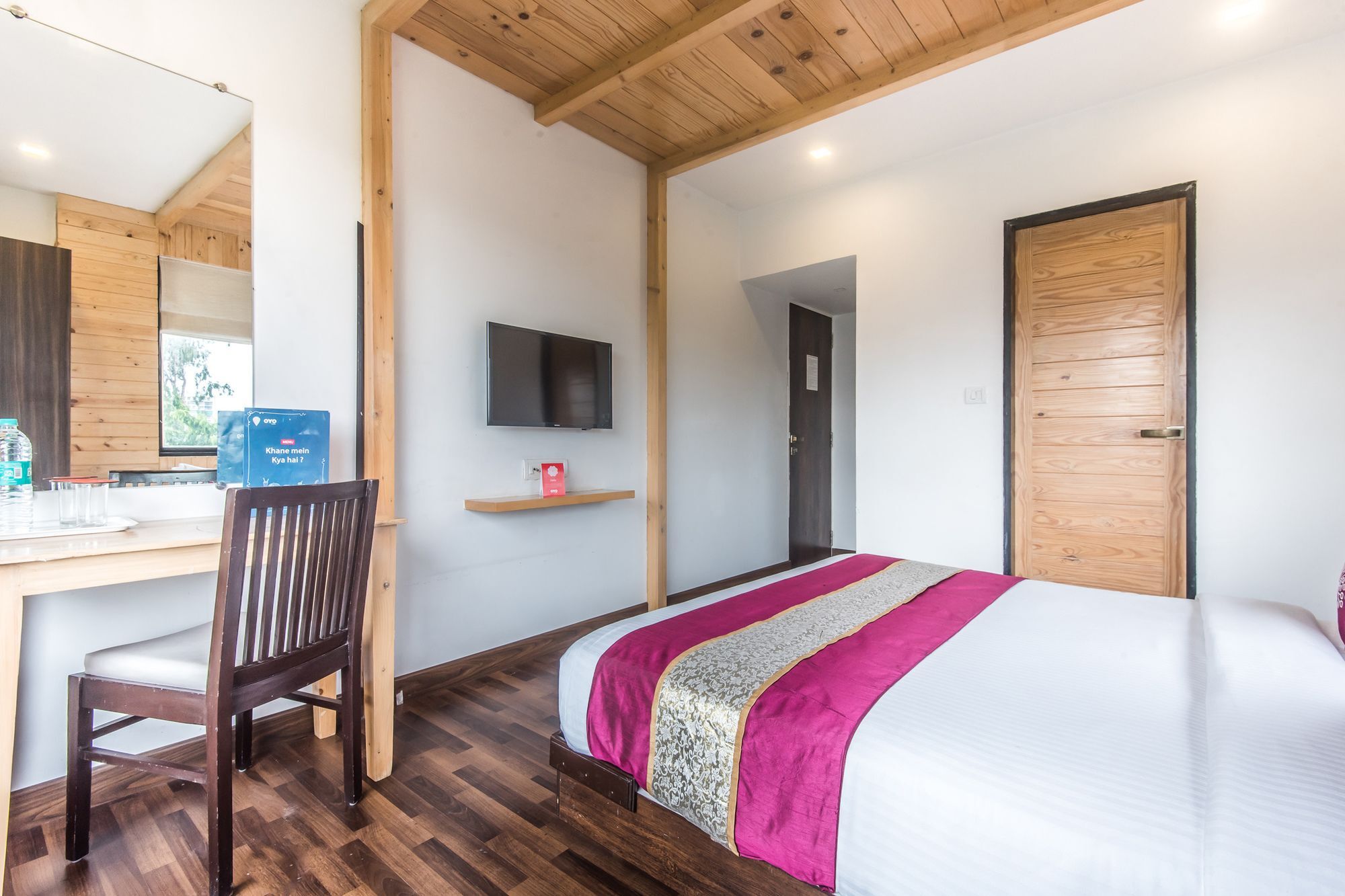 Oyo 78245 Collection O Hotel Crown Inn Navi Mumbai Zewnętrze zdjęcie